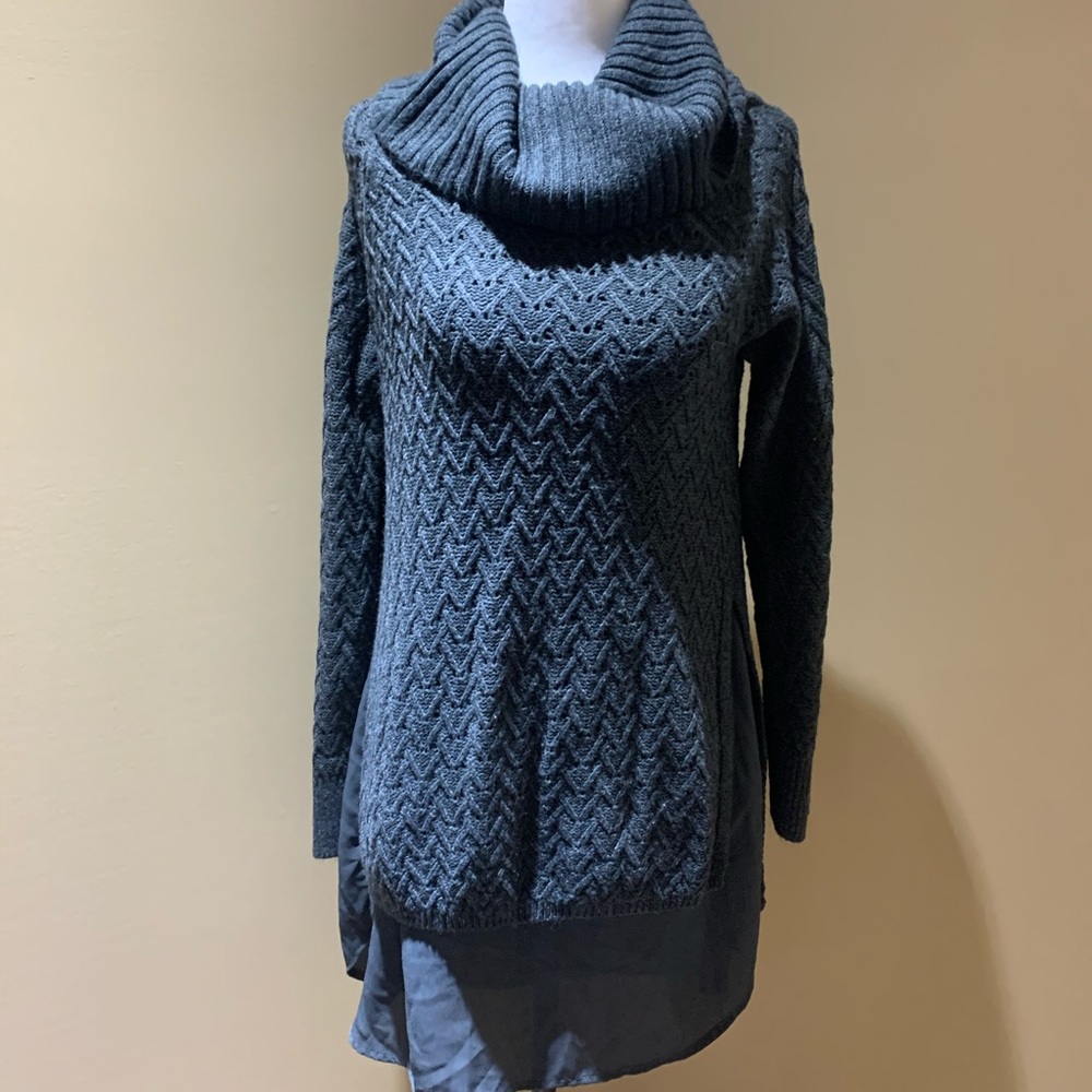 👻🎃CLEARANCE🎃👻 Ricki’s grey cozy double layer sweater - Picture 5 of 8